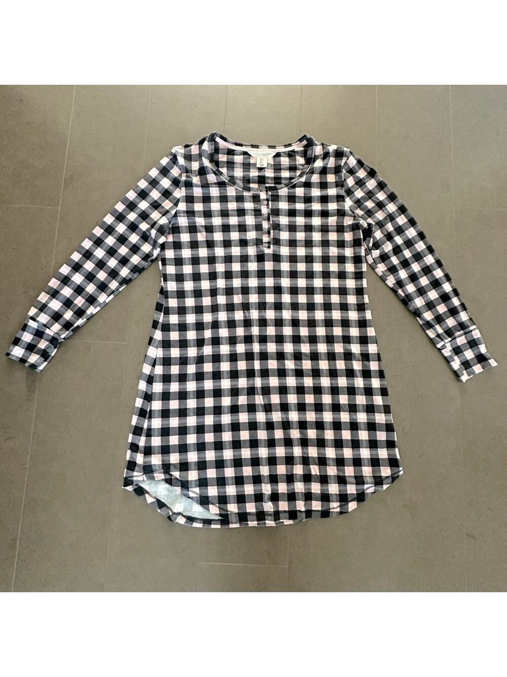 Checkered pajama nightgown size Large